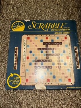 Vintage Selchow & Righter Scrabble Deluxe Edition CrossWord Game *Complete*